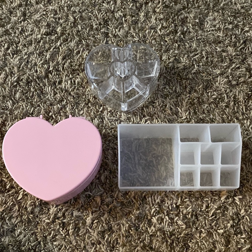 Jewelry boxes and makeup holders